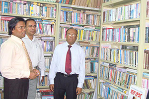 Science & Technology Secretary Abdul Awal Mazumder with Dr. M Helal in the                 Campus Library (2009)