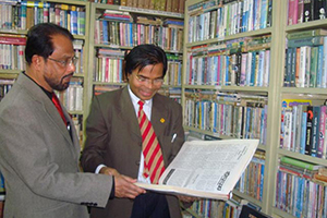 Co-Chairman of Jatiya Party, GM Qader with Dr. M Helal in the Campus Library (2010)