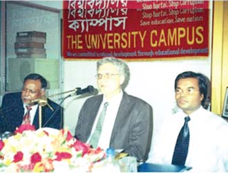 Ambassador of Sweden, Mr. Borje Mattsson exchanged views with Campus People in the Campus Auditorium (2003)