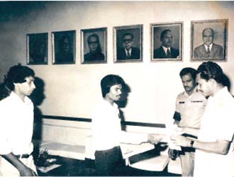 For President’s Relief Fund, Campus Editor is handing over a cheque to Hon’ble President of Bangladesh Lt. Gen. H M Ershad at Bangabhaban (1984)