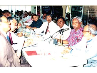 Seminar organized by Campus on `Institutional & infrastructural development of Private Universities.’  Education Minister Dr. M Osman Faruk was the Chief Guest in Campus Auditorium (2005)