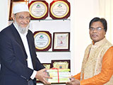 Dr. M Helal is handing over Creative Books and Models of Campus Publications to Chairman of Islamic Finance and Investment Ltd., Anwar Hossain Chowdhury. (2018)